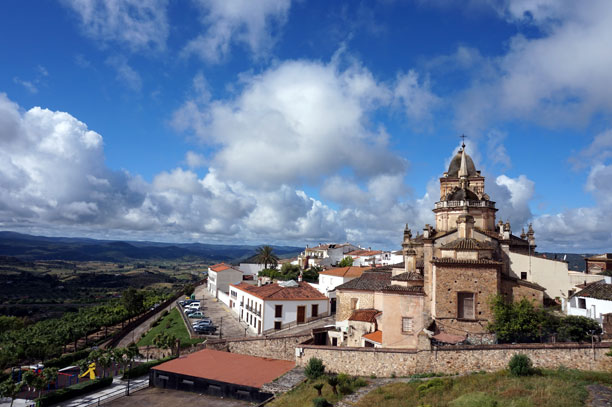 IGLESIA DE SANTA MARÍA DE LA ENCARNACIÓN DE JEREZ DE LOS CABALLEROS